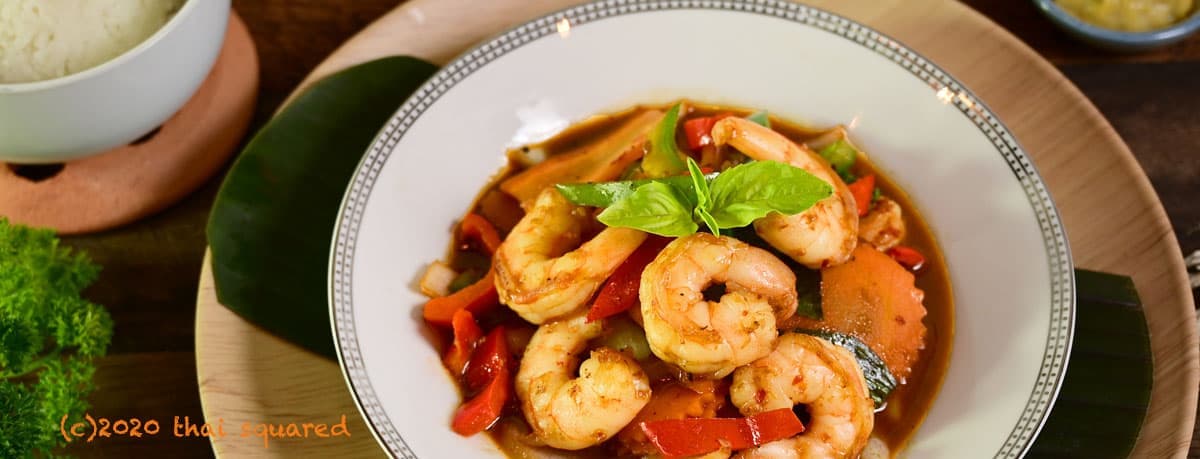 spicy basil leaves